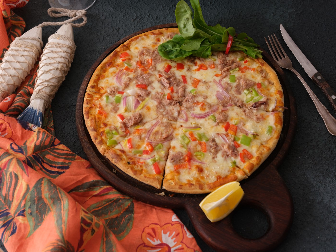 TUNA PIZZA